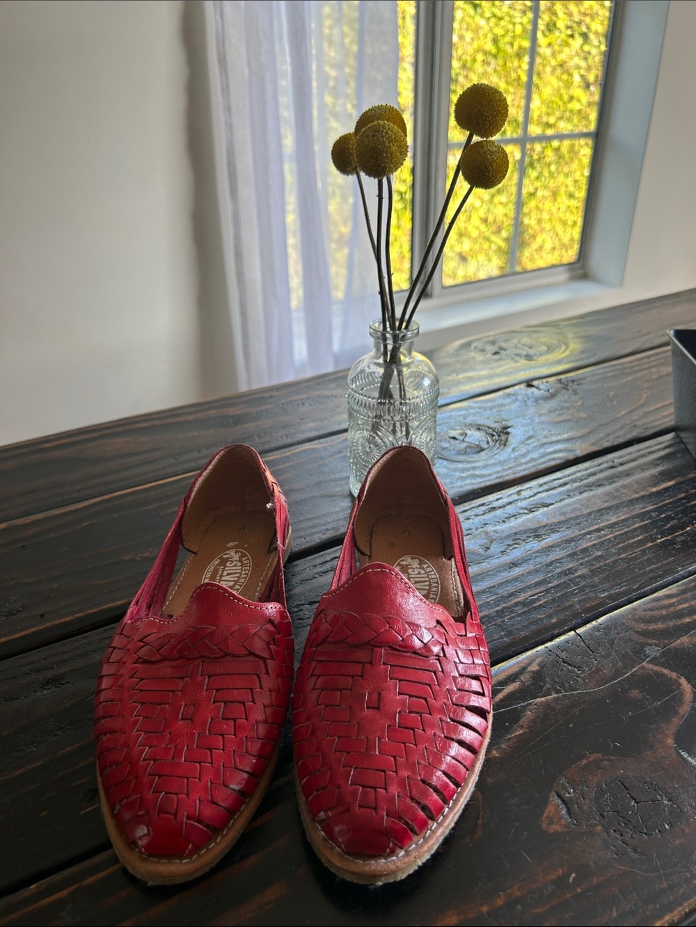 NEW Artesanías Silva Red Leather Huarache Flats Handmade in Mexico – 7.5